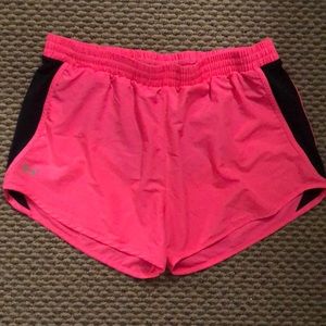 UNDER ARMOUR Running Shorts